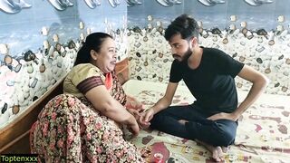 Bengali hot Bhabhi vs young Indian boy!! First amateur sex!