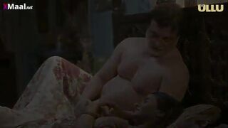 Hidden sex between Indian father-in-law and sons wife