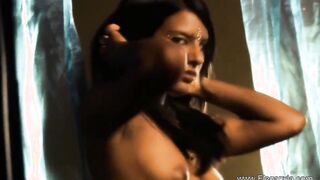 This Indian Girl Is So Hot