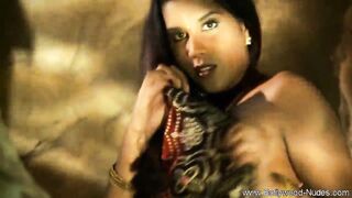 Romantic Bollywood Indian Girlfriend