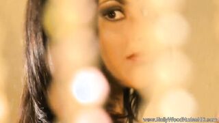 Indian MILF Is Too Shy