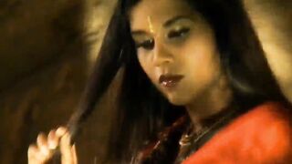 Observe The Erotic Indian Dancer