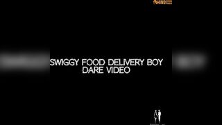 Swiggy Food Delivery Boy ko chut dikhayi Smriti Jain Viral MMS