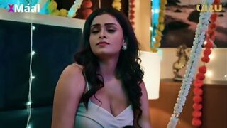 Uncle Ne Mummy Ko Suhagrat Main Bra Kholke Choda. Mummy Ke Gand Main Ghusaya Apna Land. Ullu Indian Web Series, Rajshot