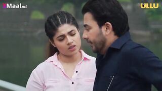 Anand Ne Apni Gf Ke Samne Sexy Robot Ko Kari Jabardast Kiss. Ullu Indian Web Series, Rajshot