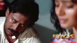 Madhuri Dixit & Jackie Shroff Rare Hot Kissing & Intimate Scene from Vardi 1989 – Full Uncut Controversial Bedroom Video
