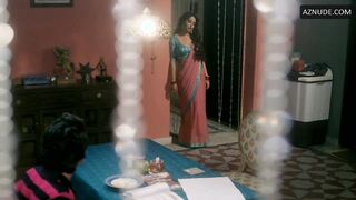 Swara Bhaskar Sexy Scene in Rasbhari | Swara Bhaskar Nude