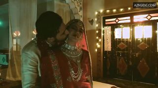 Aayat Khan Sexy Scene in Red Light | Aayat Khan Nude