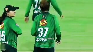 Aliya Riaz Hot Compilation Video – Pakistani Cricketer Raw Desi Voluptuous Beauty, Juicy Butt & Cricket Ball Crotch Rub Viral Clips | FilmyFantasy
