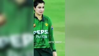 Aliya Riaz Hot Compilation Video – Pakistani Cricketer Raw Desi Voluptuous Beauty, Juicy Butt & Cricket Ball Crotch Rub Viral Clips | FilmyFantasy