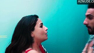 Alia Bhatt Sexy Scene in Rocky Aur Rani Kii Prem Kahaani | Alia Bhatt Nude