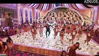 Faria Abdullah Sexy Scene in Ravanasura | Faria Abdullah Nude