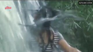 Kajol Sexy Scene in Minsara Kanavu | Kajol Nude