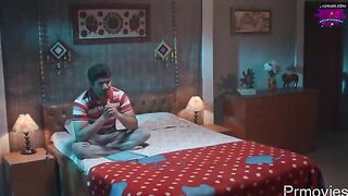 Komal Sharma Butt, Breasts Scene in Rangeen Baatein | Komal Sharma Nude