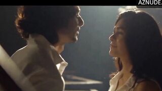 Mrunal Thakur Sexy Scene in Jersey | Mrunal Thakur Nude