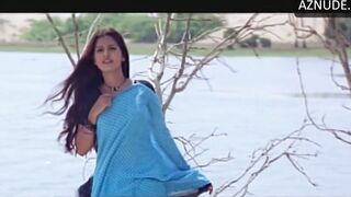 Nanditha Jennifer Sexy Scene in Eera Nilam | Nanditha Jennifer Nude