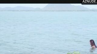 Nanditha Jennifer Sexy Scene in Eera Nilam | Nanditha Jennifer Nude