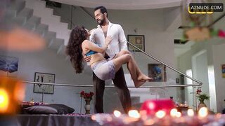 Niyati Joshi and Poonam Rajput Butt, Breasts Scene in Dance Bar | Poonam Rajput Nude