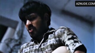 Ruhani Sharma Sexy Scene in Agra | Ruhani Sharma Nude