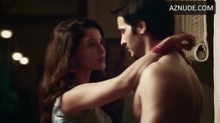 Sana Sayyad Sexy Scene in Hasratein |  Sana Sayyad Nude