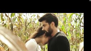 Simrat Kaur and Ruhani Sharma Sexy Scene in Dirty Hari | Simrat Kaur Nude