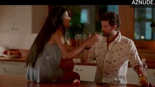 Sonal Chauhan Sexy Scene in 3g A Killer Connection | Sonal Chauhan Nude