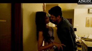 Sushmita Sen Sexy Scene in Nirbaak | Sushmita Sen Nude