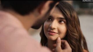Anushka Sen Sexy Scene in Dil Dosti Dilemma | Anushka Sen Nude