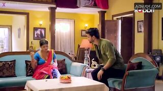 Jasmine Begum, Himanshi Singh and Suhana Khan Sexy Scene in Tadap | Jasmine Begum, Nude