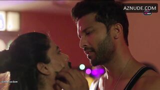 Mrinalini Chatterjee, Kalyani Chaitnya and Megha Prasad Sexy Scene in Gandi Baat |  Kalyani Chaitnya Nude