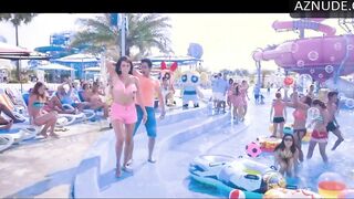Mandana Karimi and Meghna Naidu Bikini Scene in Kya Kool Hain Hum 3 | Meghna Naidu Nude