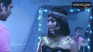 Piyali Munshi Breasts Scene in Gandi Baat | Piyali Munshi Nude