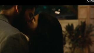 Prajakta Koli Sexy Scene in Jugjugg Jeeyo | Prajakta Koli Nude