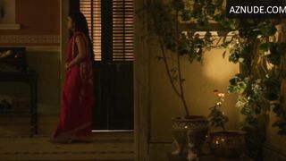 Rasika Dugal Breasts, Bikini Scene in Mirzapur | Rasika Dugal Nude
