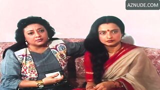 Rekha Sexy Scene in Aastha: In The Prison Of Spring | Rekha Sexy | Nude