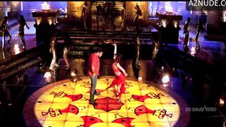 Shriya Saran Butt, Breasts Scene in Naa Alludu | Shriya Saran Nude