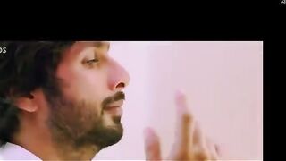 Sonakshi Sinha Sexy Scene in R... Rajkumar | Sonakshi Sinha Nude