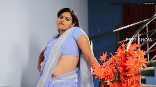 Surekha Reddy Underwear Scene in Surekha Reddy Sexy Hot Bhabhi | Surekha Reddy Nude