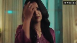Gulki Joshi Sexy Scene in Hasratein | Gulki Joshi Nude