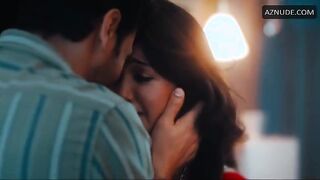 Gulki Joshi Sexy Scene in Hasratein | Gulki Joshi Nude