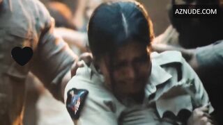 Saiyami Kher Breasts, Underwear Scene in Jaat | Saiyami Kher Nude