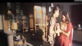 Khushalii Kumar Sexy Scene in Dhokha Round D Corner | Khushalii Kuma Nude